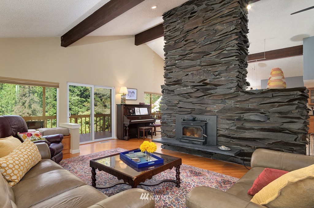 22295 Port Gamble Road Northeast Poulsbo, WA 98370 - Photo 7 of 25 Gallery Image 7