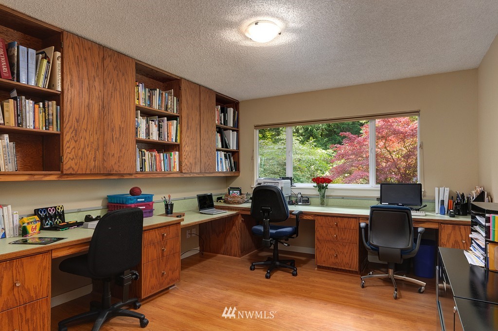 22295 Port Gamble Road Northeast Poulsbo, WA 98370 - Photo 10 of 25 Gallery Image 10