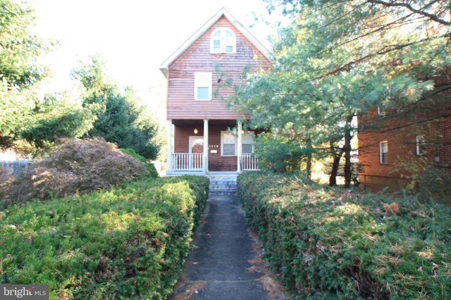 $595,000 | 1119 45th Street Northeast, Washington, DC 20019