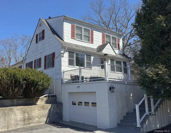 $585,000 | 21 Varna Lane, Mahopac, NY 10541