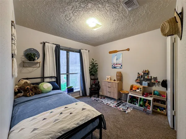 $2,290 | 2909 Laurelridge Drive, League City, TX 77573