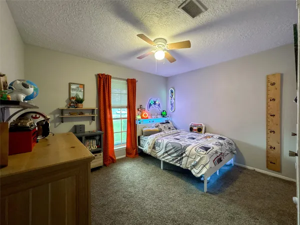 $2,290 | 2909 Laurelridge Drive, League City, TX 77573
