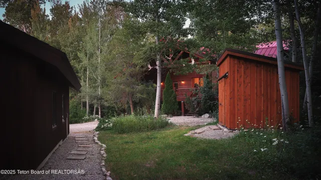 $1,800,000 | 2217 Apsaroke Trail, Tetonia, ID 83452