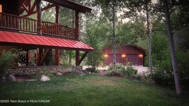 $1,800,000 | 2217 Apsaroke Trail, Tetonia, ID 83452