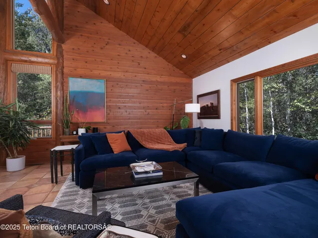 $1,800,000 | 2217 Apsaroke Trail, Tetonia, ID 83452