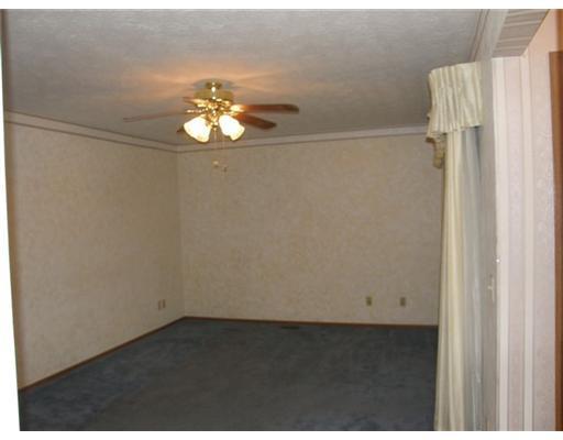 548 Argonne Avenue Springfield, OH 45503 - Photo 6 of 10