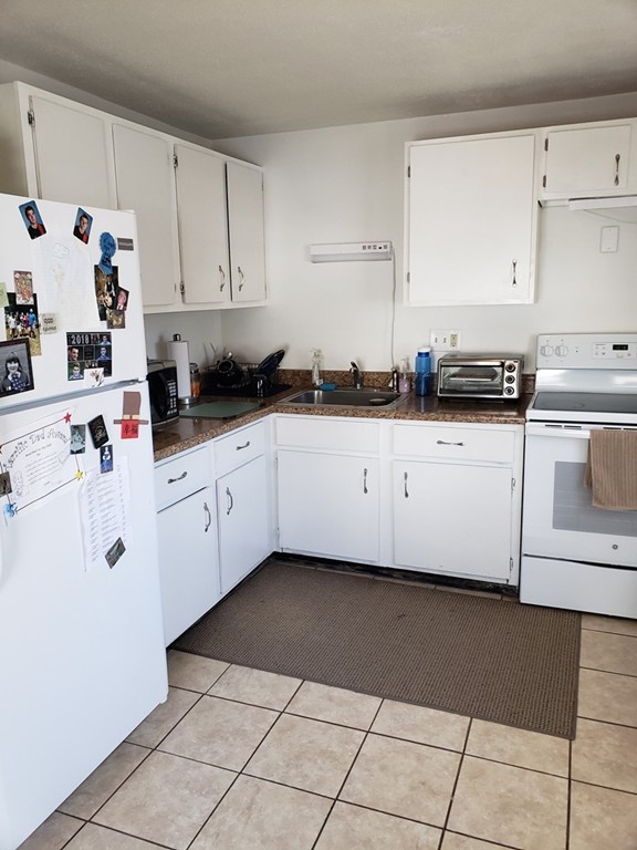 46 Warebrook, Unit 46 Ware, MA 01082 - Photo 5 of 10 Gallery Image 5