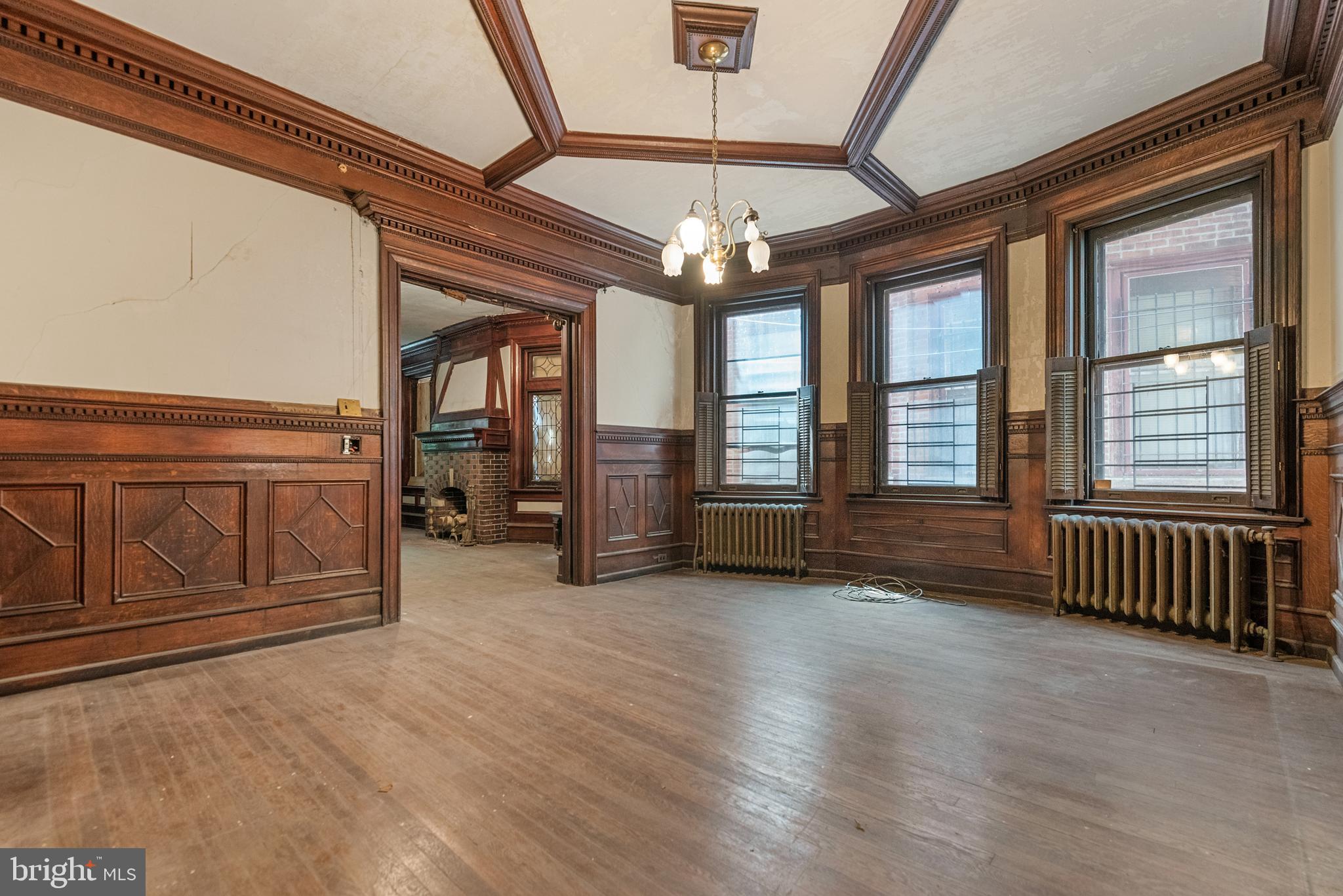 322 South 46th Street Philadelphia, PA 19143 - Photo 2 of 18