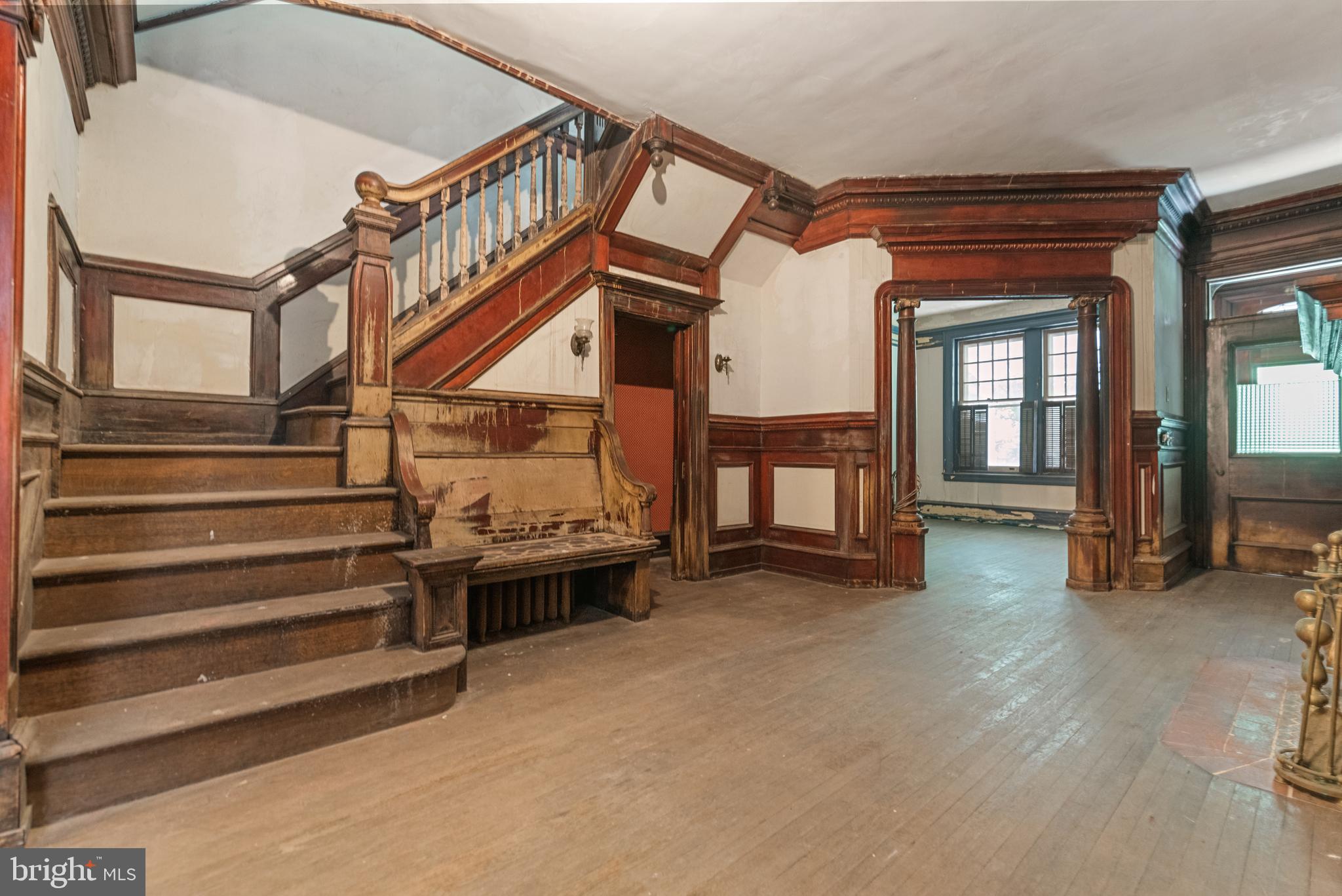 322 South 46th Street Philadelphia, PA 19143 - Photo 3 of 18