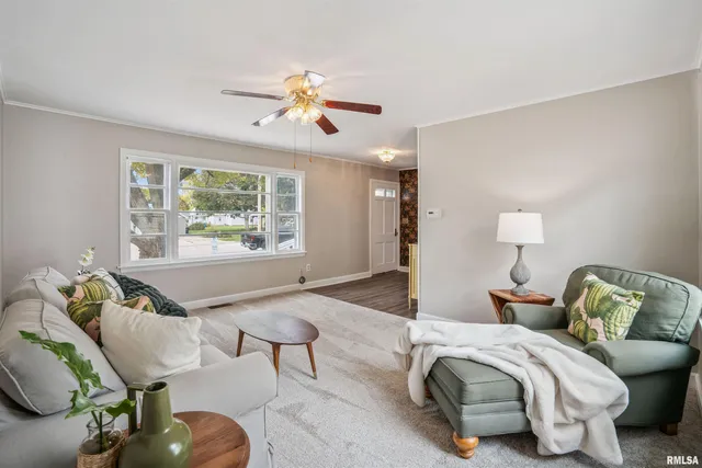 $174,900 | 712 South Spring Street, Geneseo, IL 61254