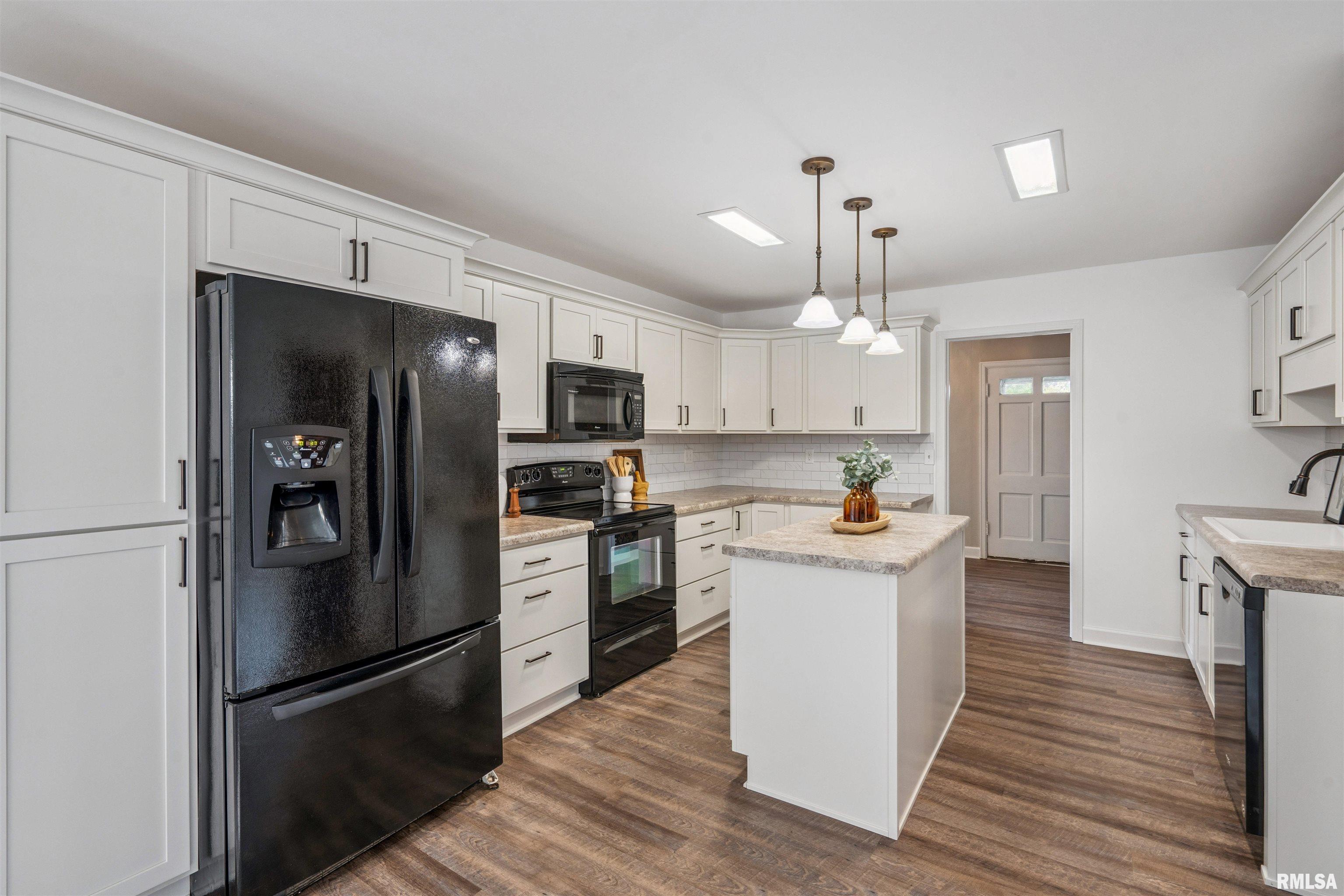 712 South Spring Street Geneseo, IL 61254 - Photo 8 of 16