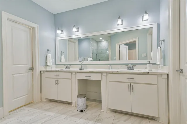 $3,170 | 18659 Clover Path, Porter, TX 77365