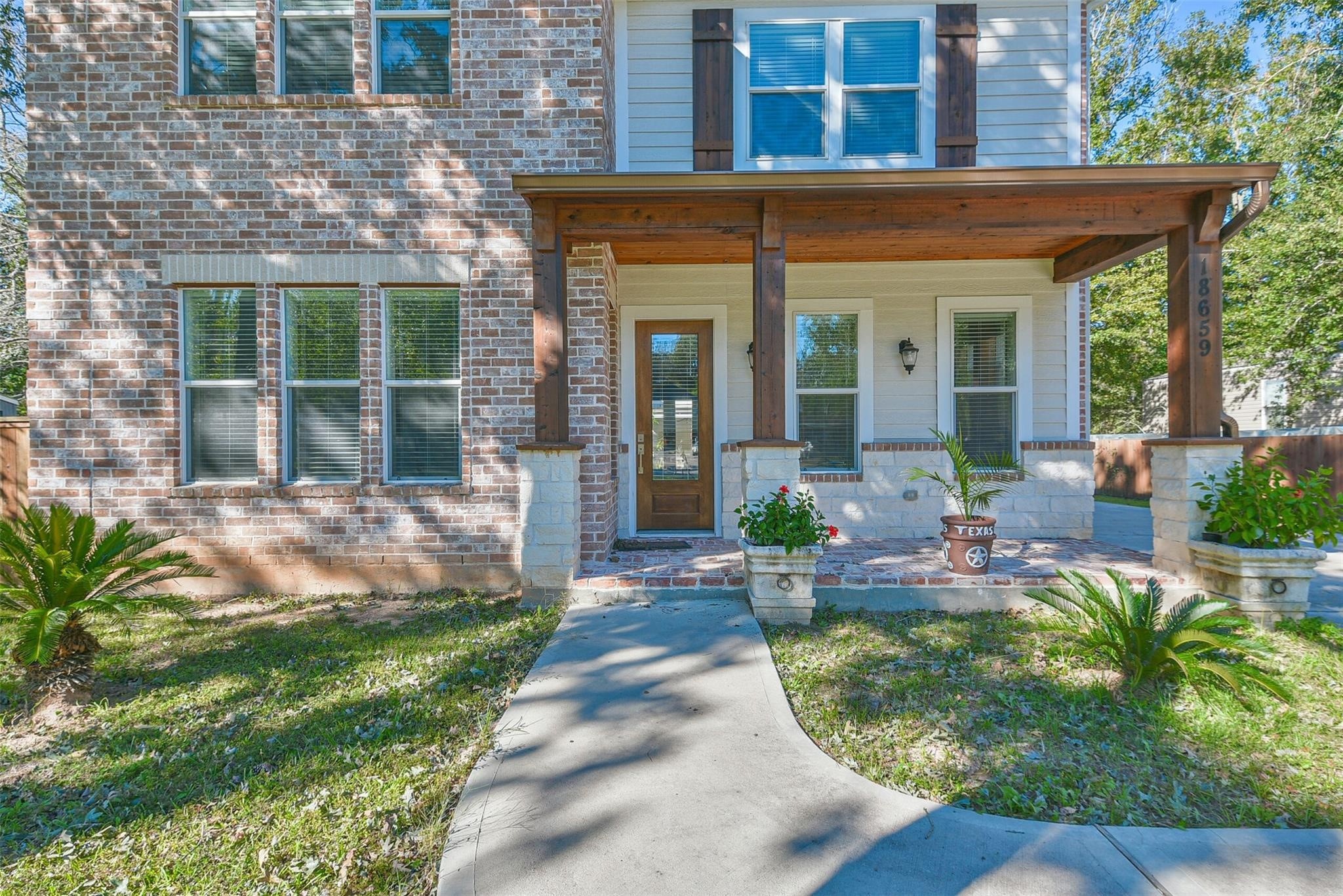 18659 Clover Path Porter, TX 77365 - Photo 31 of 31 Front