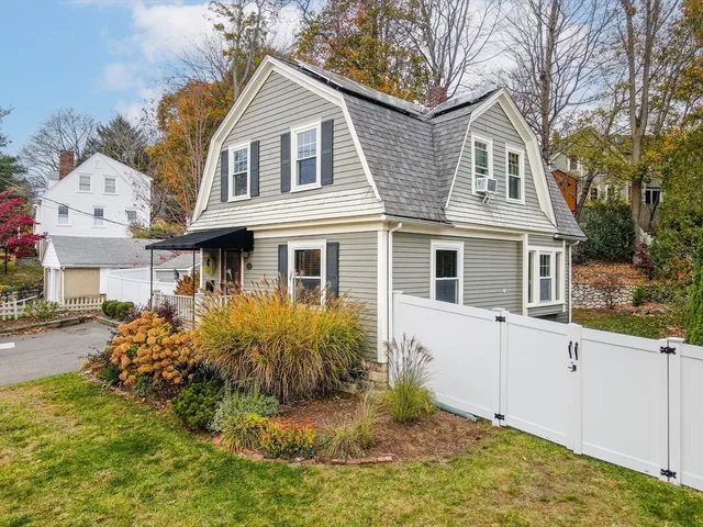 $739,900 | 103 High Street, Reading, MA 01867