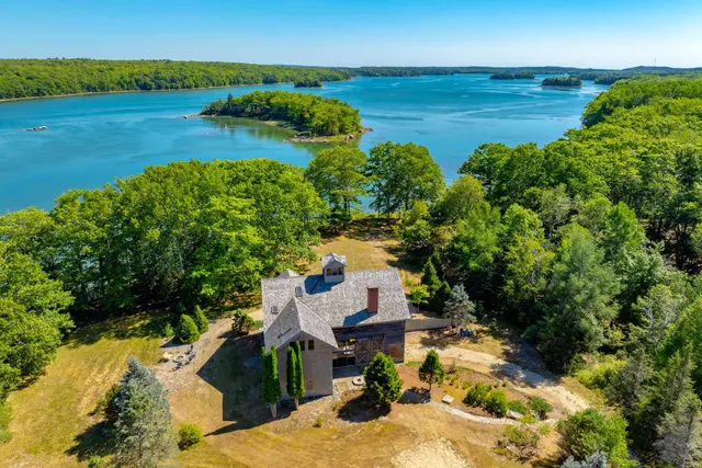 $2,375,000 | 269 Wardwell Point Road, Penobscot, ME 04476