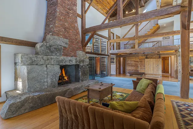 $2,375,000 | 269 Wardwell Point Road, Penobscot, ME 04476