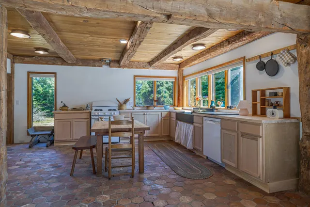 $2,375,000 | 269 Wardwell Point Road, Penobscot, ME 04476