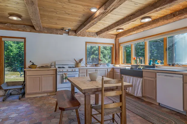 $2,375,000 | 269 Wardwell Point Road, Penobscot, ME 04476