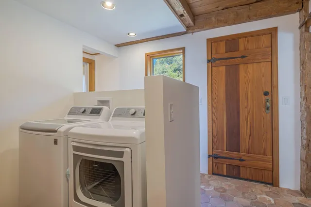 $2,375,000 | 269 Wardwell Point Road, Penobscot, ME 04476