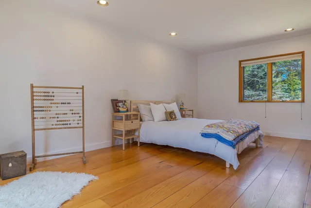 $2,375,000 | 269 Wardwell Point Road, Penobscot, ME 04476