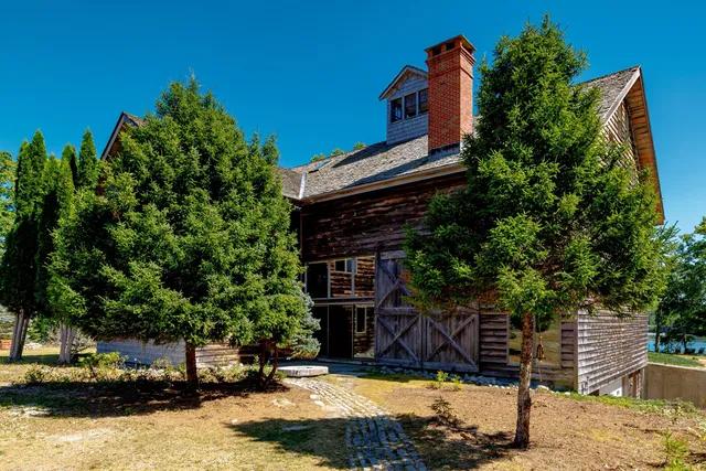 $2,375,000 | 269 Wardwell Point Road, Penobscot, ME 04476
