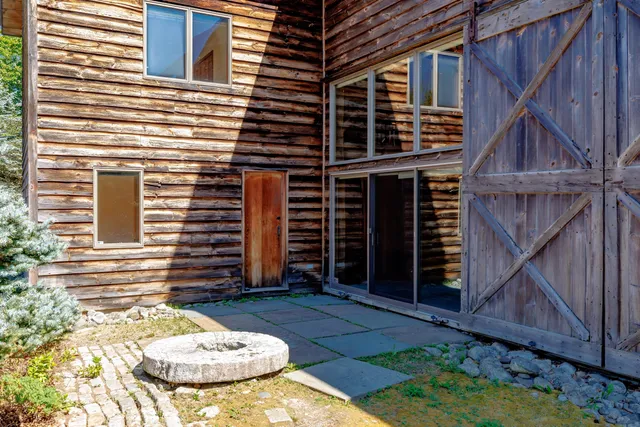 $2,375,000 | 269 Wardwell Point Road, Penobscot, ME 04476