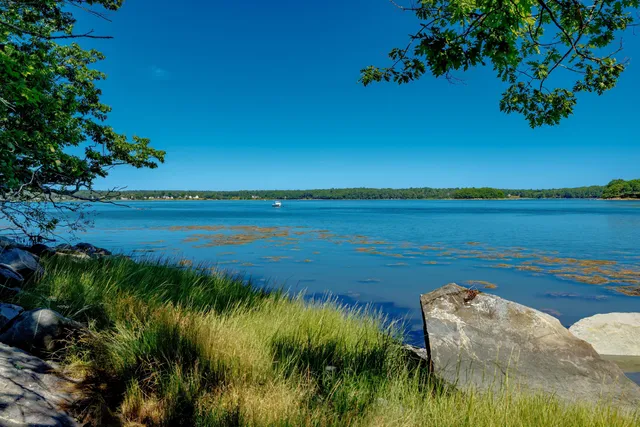 $2,375,000 | 269 Wardwell Point Road, Penobscot, ME 04476