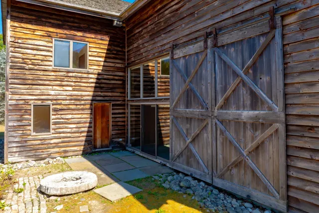 $2,375,000 | 269 Wardwell Point Road, Penobscot, ME 04476