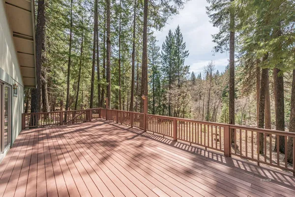 $345,000 | 121-141 Mountain Aire Road, Trinity Center, CA 96091