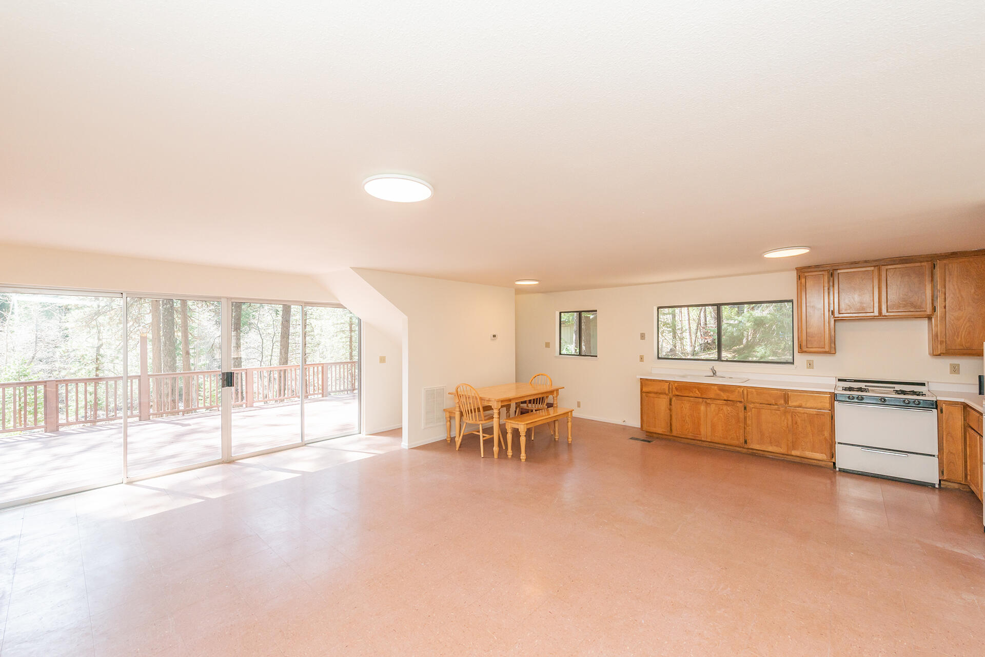 121-141 Mountain Aire Road Trinity Center, CA 96091 - Photo 6 of 34 a large living room with a large window