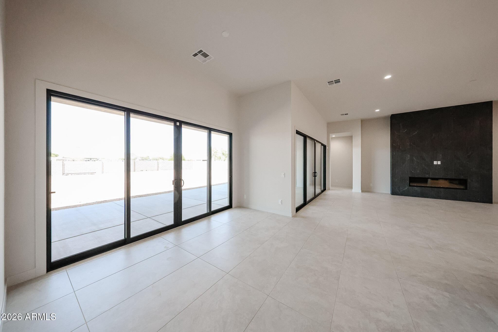 1940 East Creek Canyon Road Phoenix, AZ 85086 - Photo 13 of 66 CC5 18 C Great Room 4