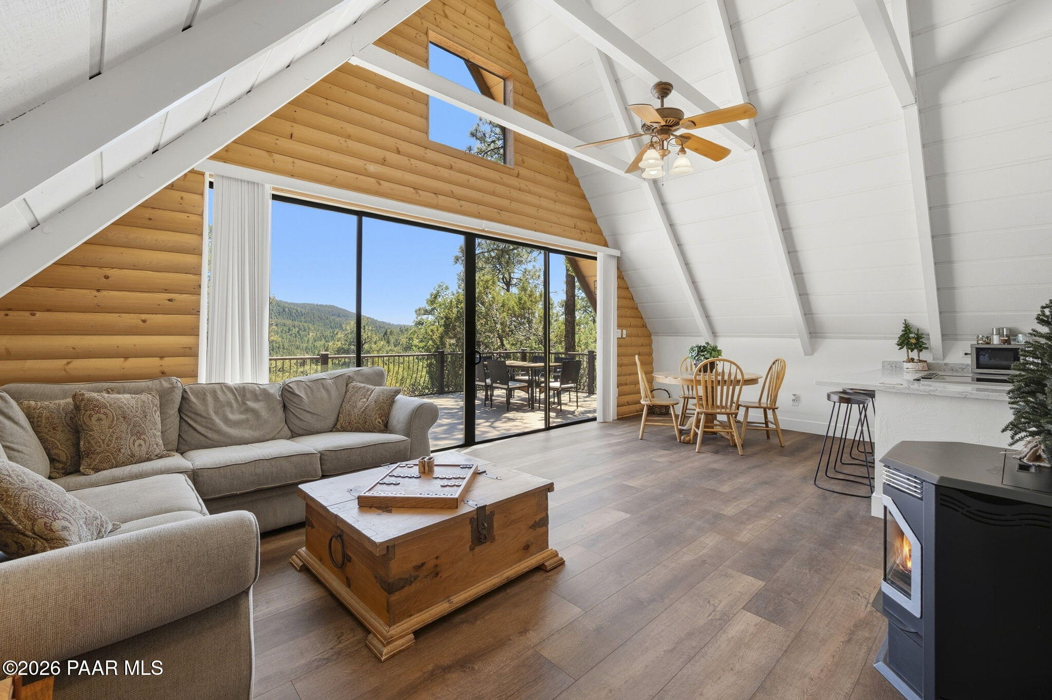4690 South Minnie Mine Road Prescott, AZ 86303 - Photo 3 of 49 13-Living Room 4