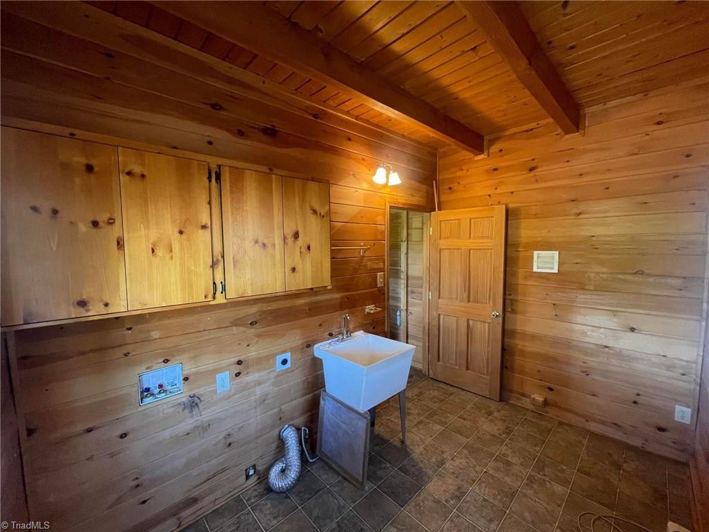 397 Jarvis Plantation Road Dobson, NC 27017 - Photo 12 of 50 Gallery Image 12