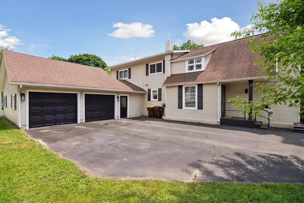 $265,000 | 217 South Marshall Avenue, Marshall, MI 49068