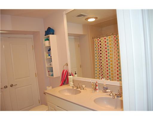 154 Rumstick Road Barrington, RI 02806 - Photo 16 of 18 Bathroom.