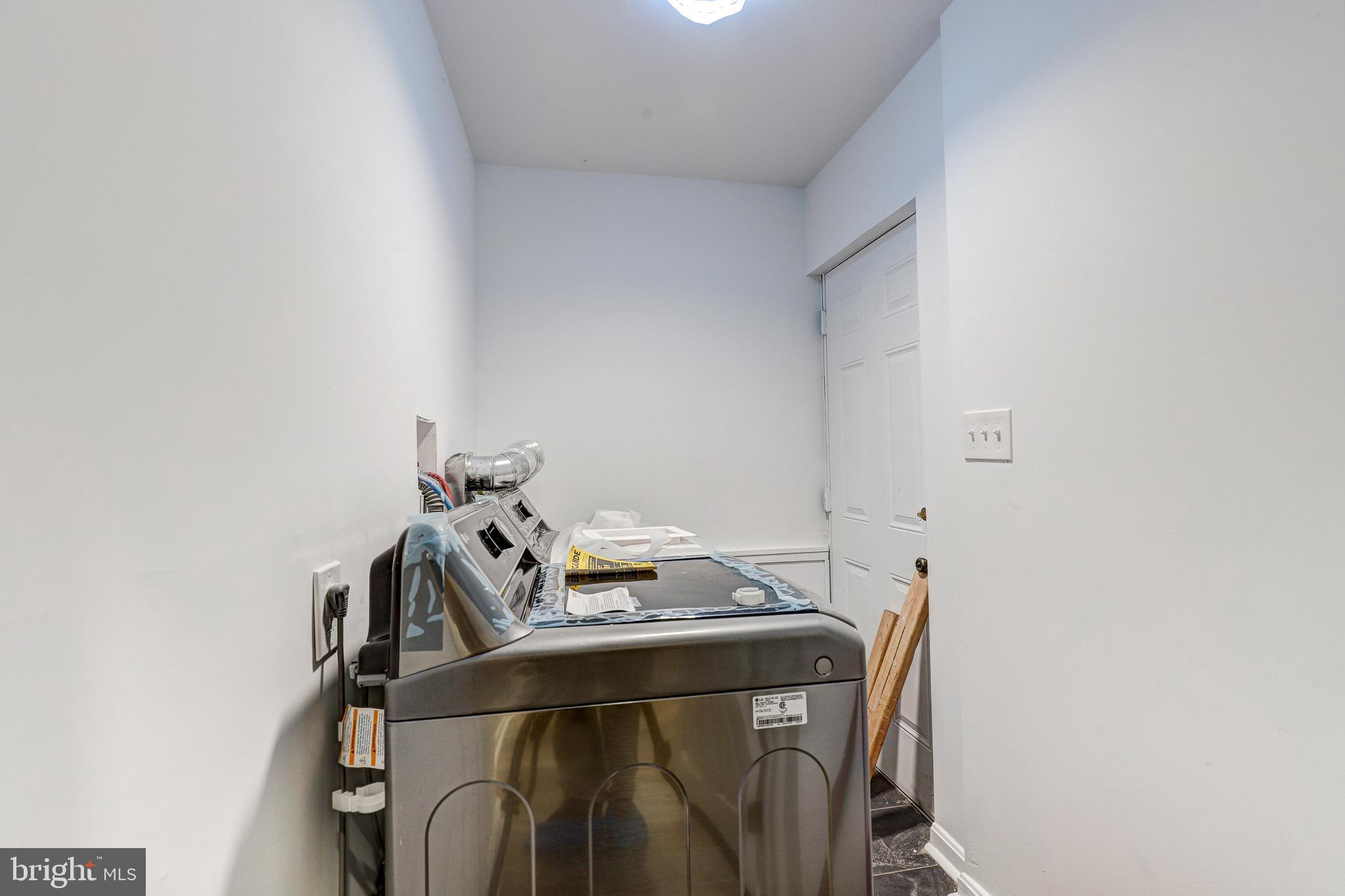 3115 Windsor Avenue Baltimore, MD 21216 - Photo 17 of 37