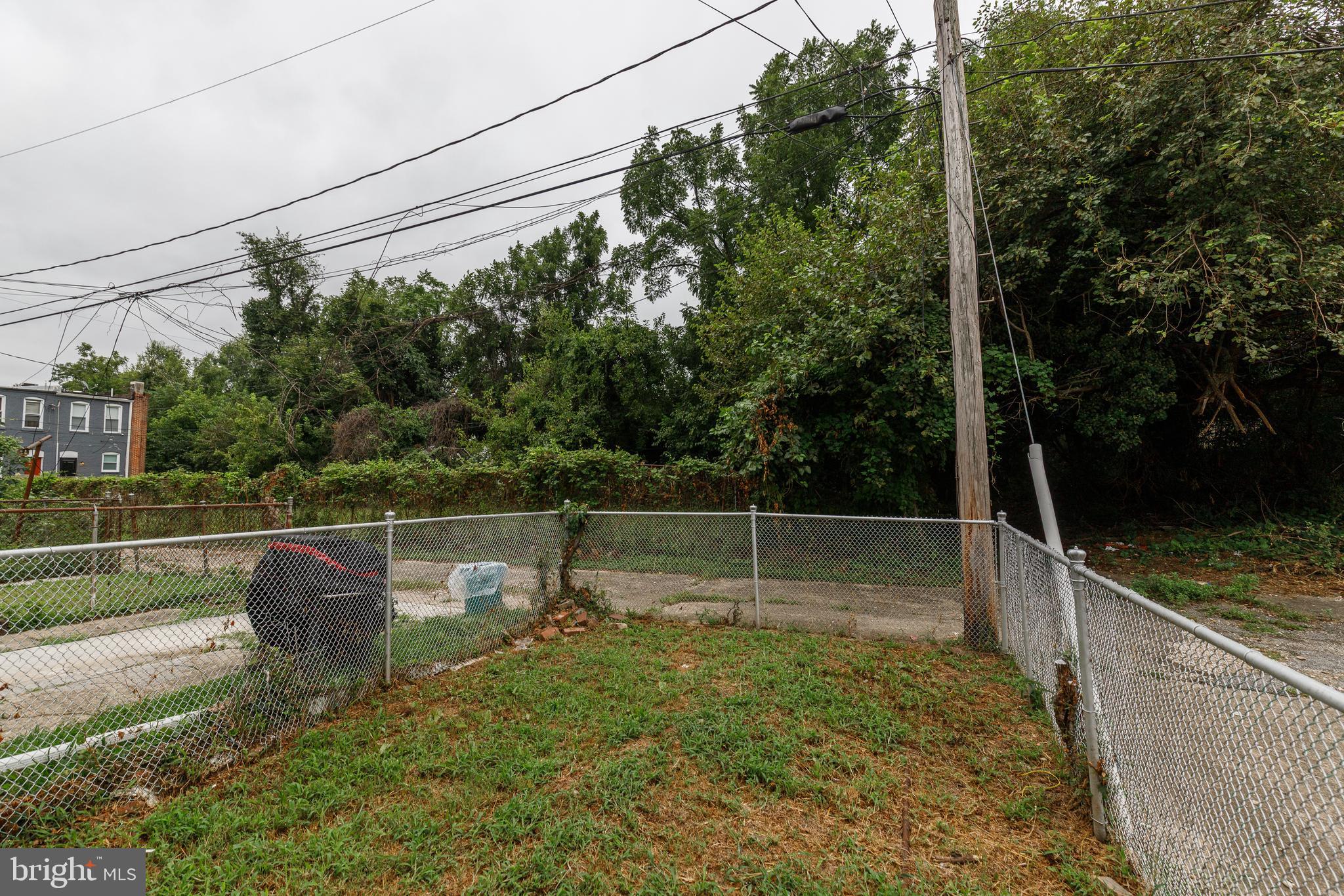 3115 Windsor Avenue Baltimore, MD 21216 - Photo 36 of 37