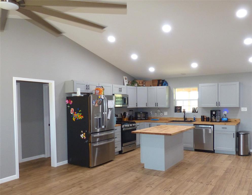 1277 Fm 1028 Rochelle, TX 76872 - Photo 4 of 26