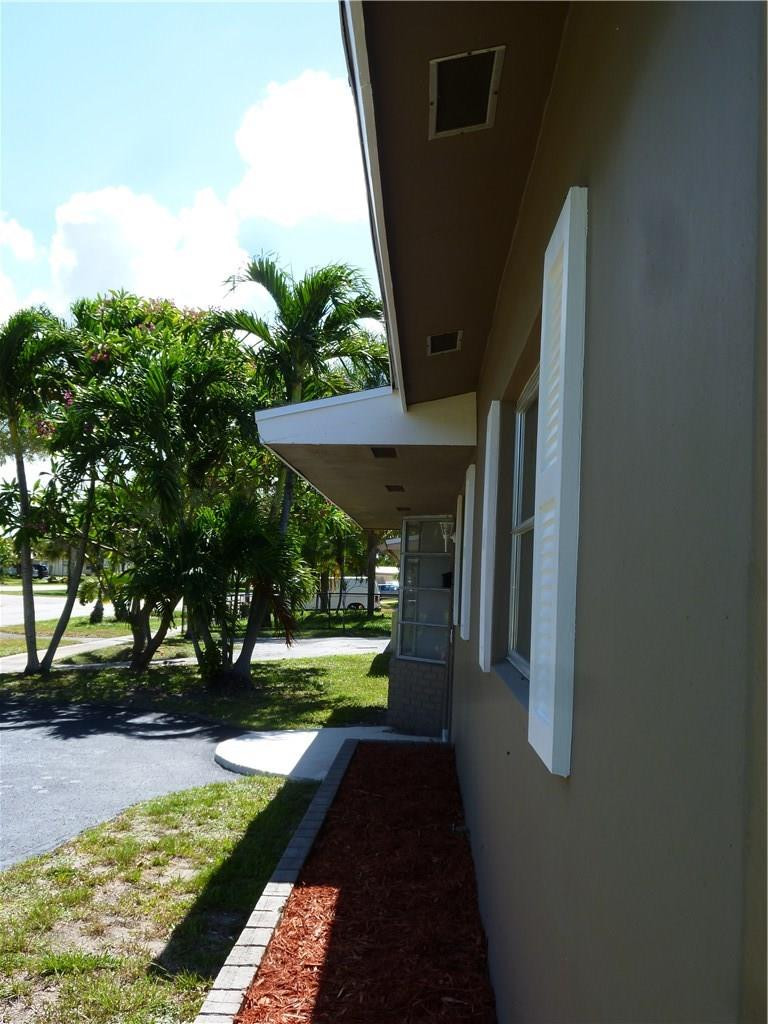 4711 West Park Road Hollywood, FL 33021 - Photo 11 of 35 Photo 11
