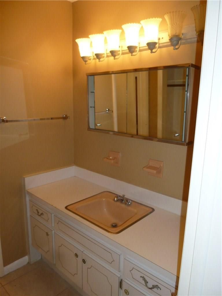 4711 West Park Road Hollywood, FL 33021 - Photo 21 of 35 Photo 21