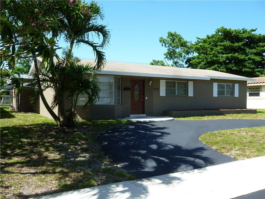 4711 West Park Road Hollywood, FL 33021 - Photo 4 of 35 Photo 4