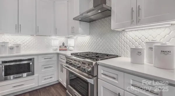 $4,152 | 2426 Vail Avenue, Unit B73008, Charlotte, NC 28207