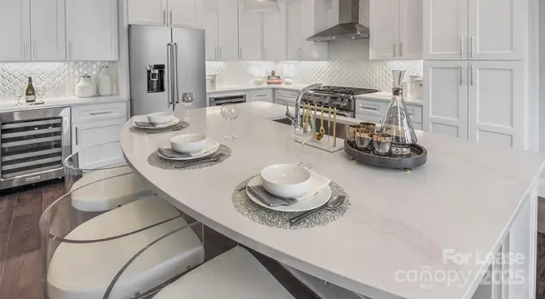 $4,152 | 2426 Vail Avenue, Unit B73008, Charlotte, NC 28207