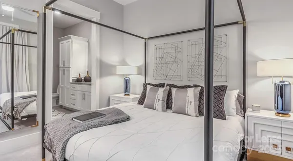 $4,152 | 2426 Vail Avenue, Unit B73008, Charlotte, NC 28207