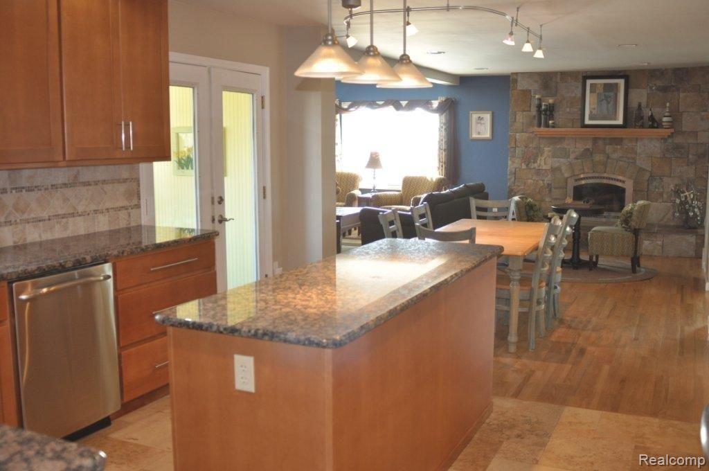 8710 Burt Road Capac, MI 48014 - Photo 2 of 10 DSC_0016.jpg
