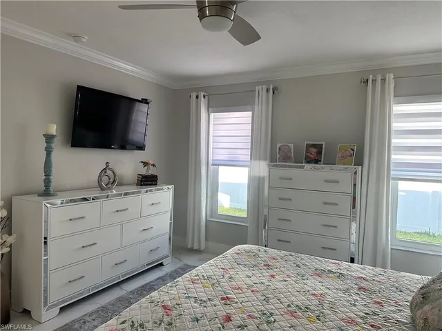 $2,000 | 200 Southwest 10th Terrace, Cape Coral, FL 33991