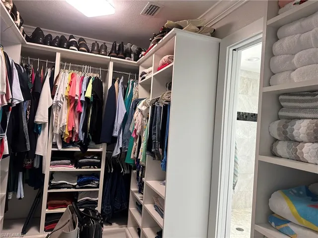 $2,000 | 200 Southwest 10th Terrace, Cape Coral, FL 33991