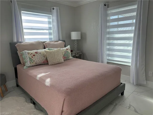 $2,000 | 200 Southwest 10th Terrace, Cape Coral, FL 33991