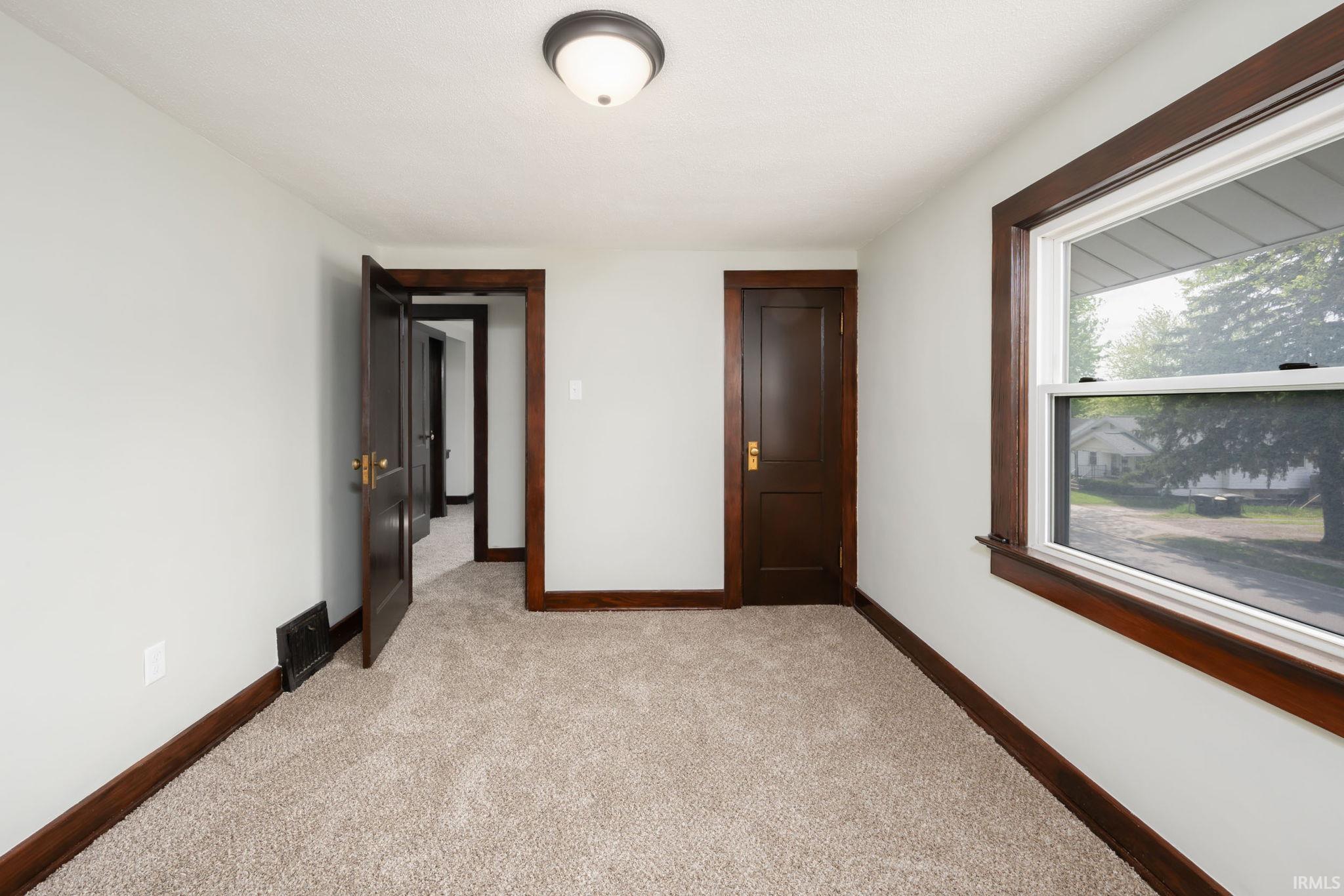 1730 Spring Street Fort Wayne, IN 46808 - Photo 18 of 34