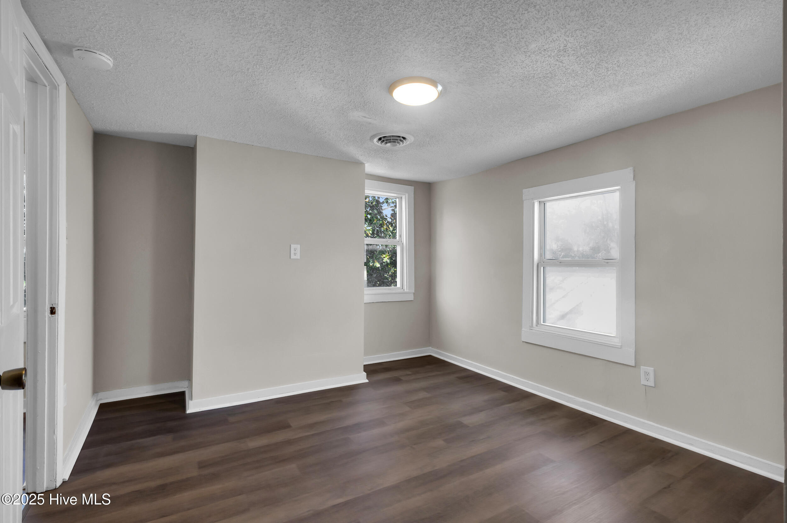 605 1st Avenue New Bern, NC 28560 - Photo 15 of 25 15_14